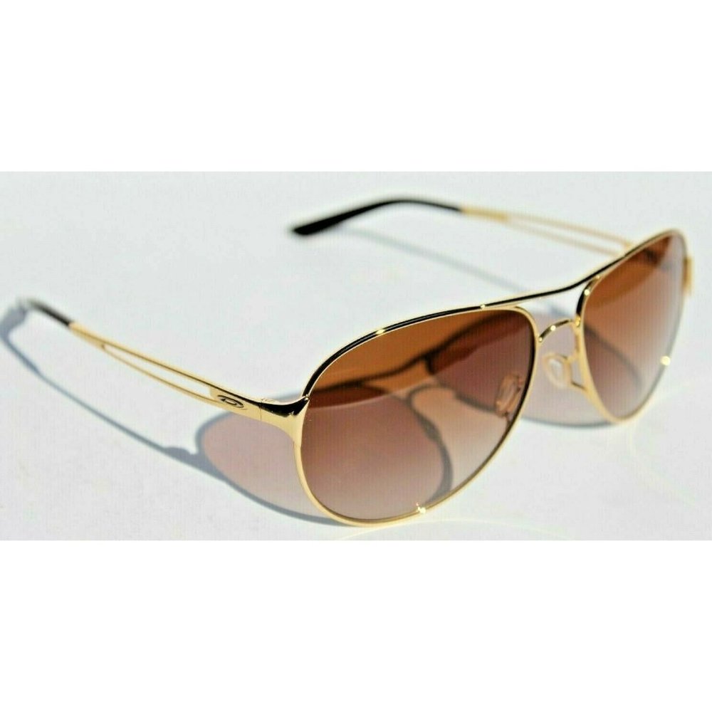 Oakley Gold Frame Brown Gradient Lens Aviator Sunglasses